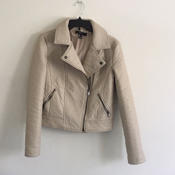 Forever 21 Jackets & Blazers - Forever 21 Faux Leather Jacket